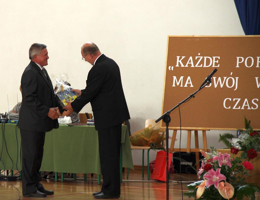 102.jpg